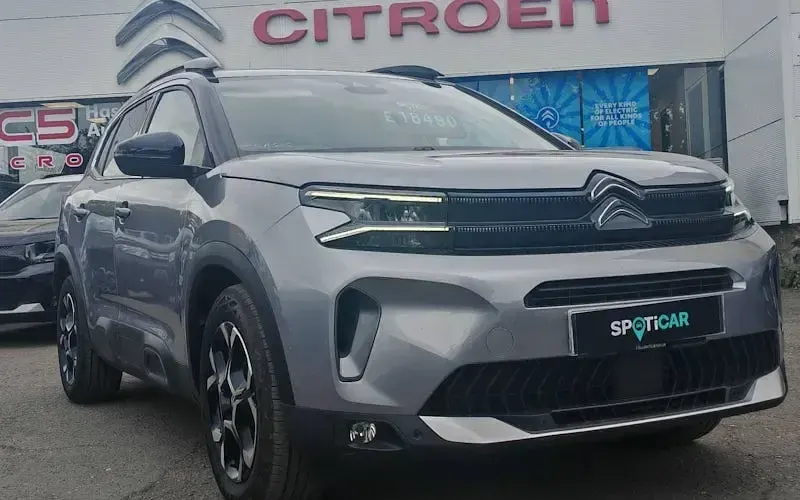 Second-hand Citroën C5 PureTech 131 CP (96 kW) 2024 Hatchback