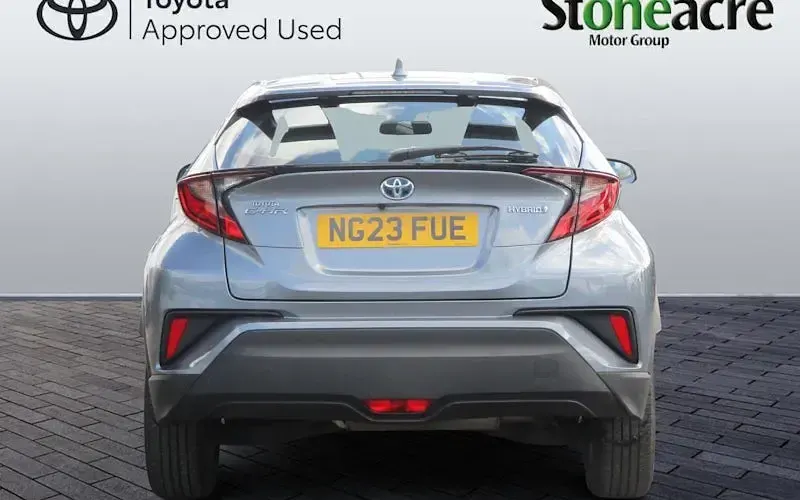 Used Toyota C-HR 140 HP (102 kW) 2026 SUV