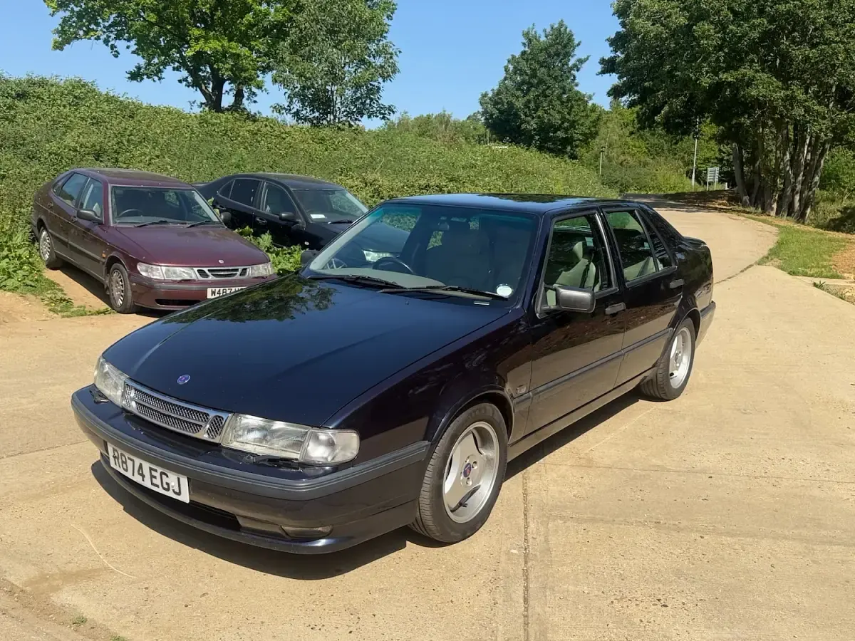Used Saab 9000 Aero 307 HP (225 kW) 1997 Blue Hatchback