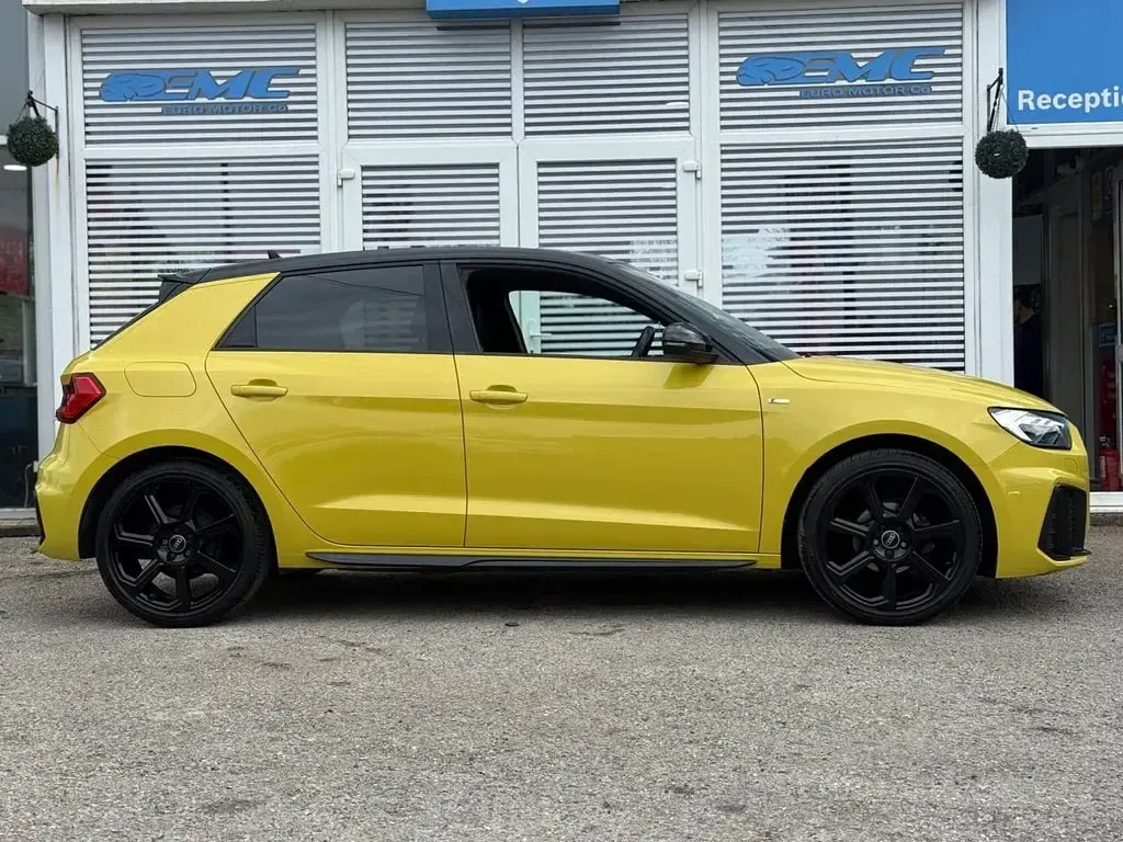 Used Audi A1 Sportback Black Edition 95 HP (69 kW) 2021 Yellow Hatchback