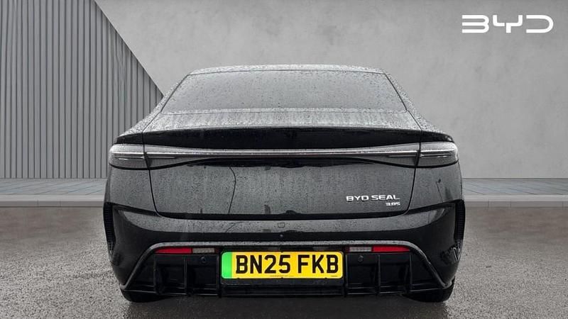 Used BYD Seal 389 kW (530 HP) 2025 Black