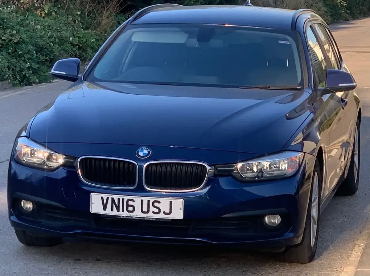 Used BMW 320 Efficient Dynamics 2016 Blue Estate