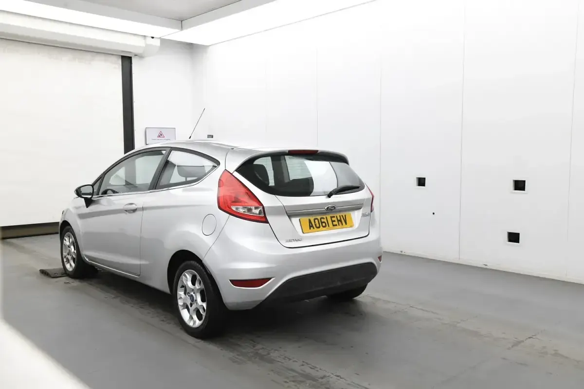 Used Ford Fiesta Zetec 2011 Silver Hatchback