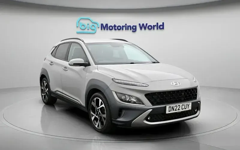 Used Hyundai Kona Premium 120 HP (88 kW) 2022 Grey SUV