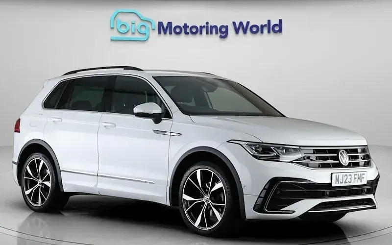 Usado VW Tiguan R-line 150 HP (110 kW) 2023 SUV