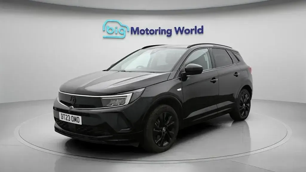 Used Vauxhall Grandland X S 225 HP (165 kW) 2023 Black SUV