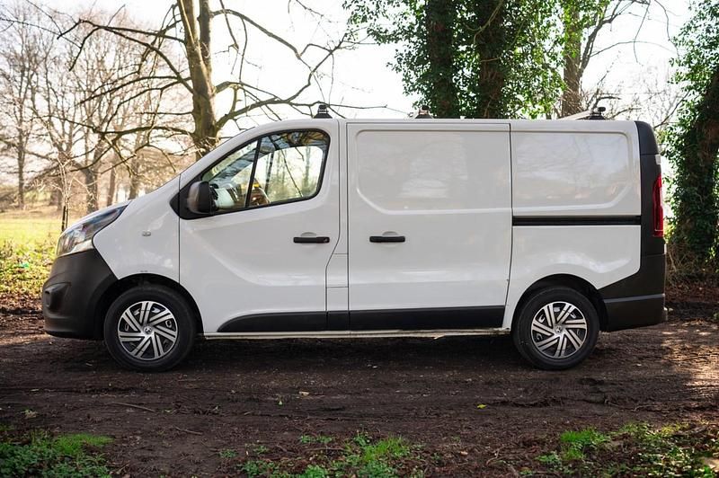 Used Vauxhall Vivaro 2018 White