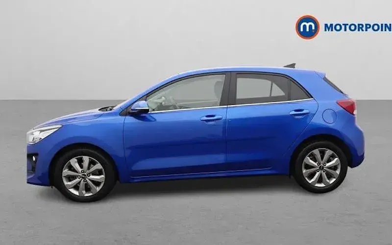 Used Kia Rio 120 HP (88 kW) 2022 Blue Hatchback