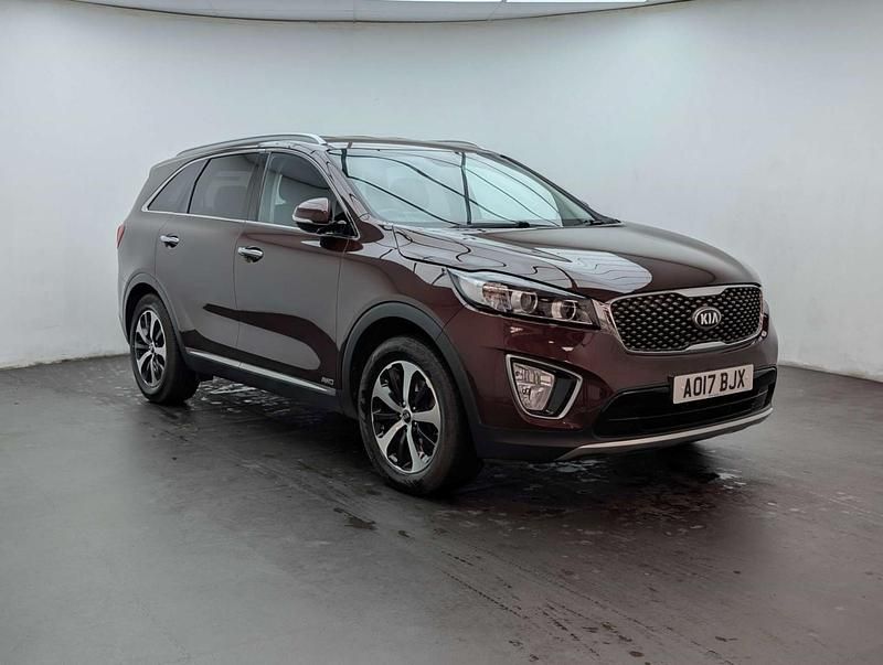 Used Kia Sorento 200 HP (147 kW) 2017 Red SUV