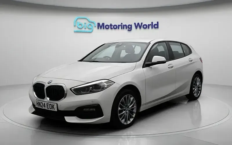 Used BMW 116 116 HP (85 kW) 2024 White Hatchback