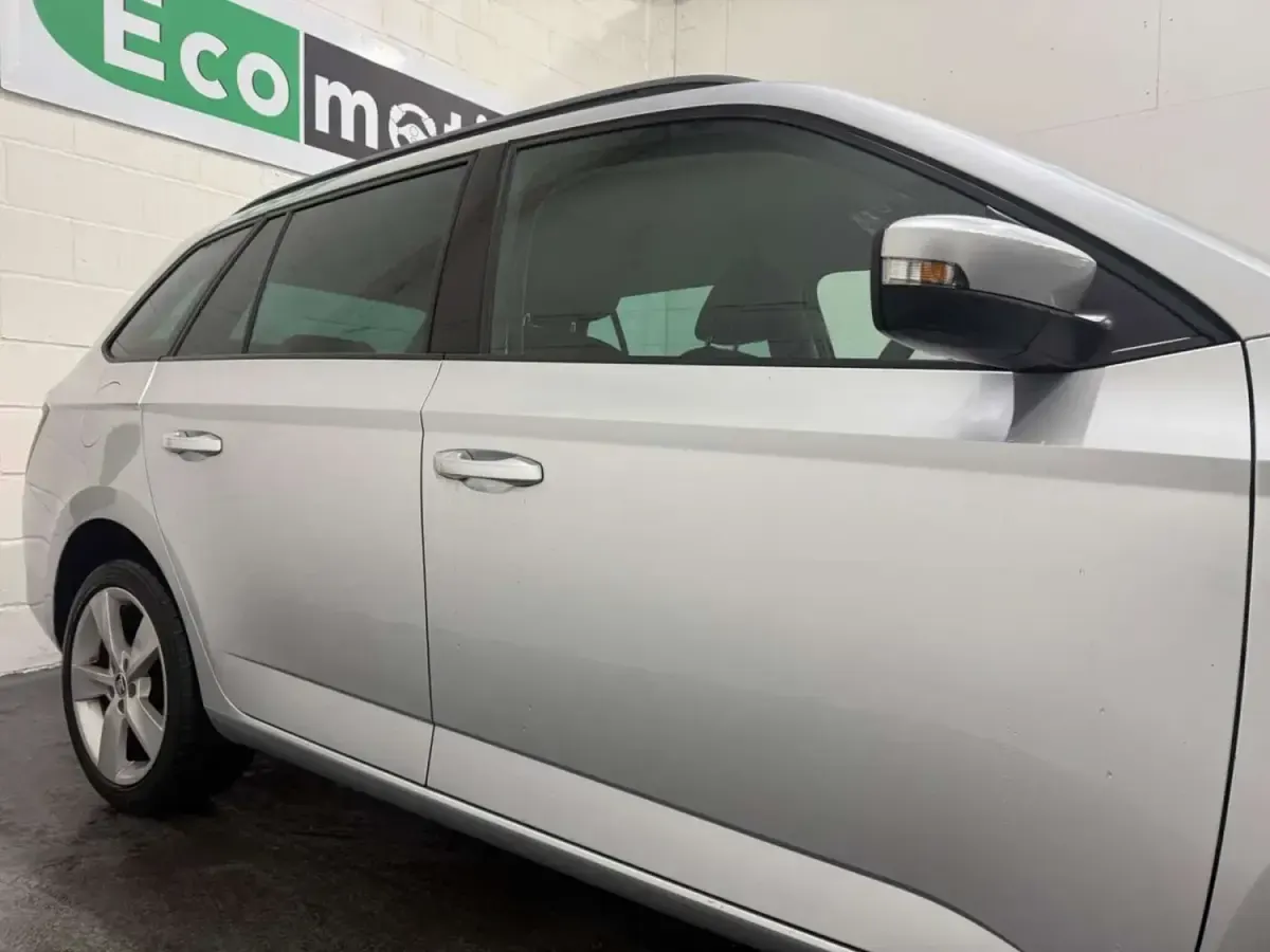 Usado Skoda Fabia SE L 110 HP (80 kW) 2018 Prateado Carrinha