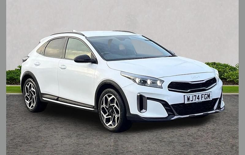 White Used 2024 Kia XCeed GT-Line SUV | £22,159 (A bit pricey) - Image 1/4