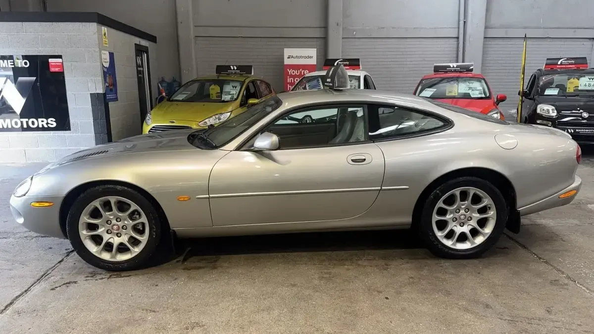 Used Jaguar XKR Supercharged 1999 Silver Coupe