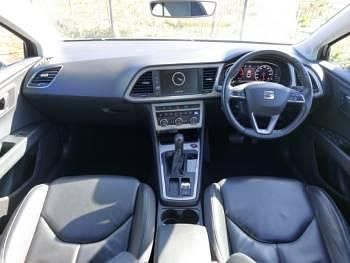 Used Seat Leon XCELLENCE Lux 190 HP (139 kW) 2019 Purple Hatchback