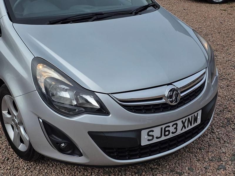 Begagnad Vauxhall Corsa 2013 Silver Halvkombi