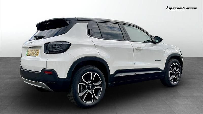 Used 2025 Jeep Avenger EV Summit SUV | £29,920 - Image 1/4