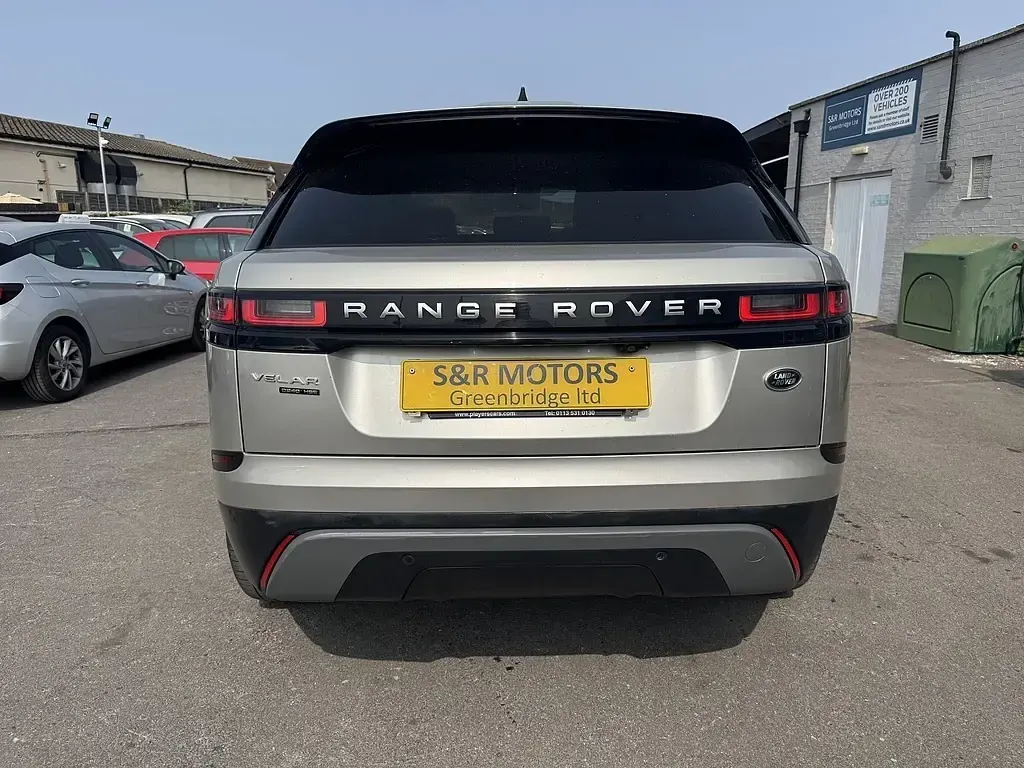 Used Land Rover Range Rover Velar HSE 236 HP (173 kW) 2019 Silver SUV