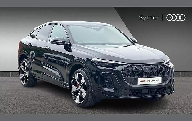 Black Used 2025 Audi Q5 Sportback Advanced SUV | £60,000 - Image 1/4
