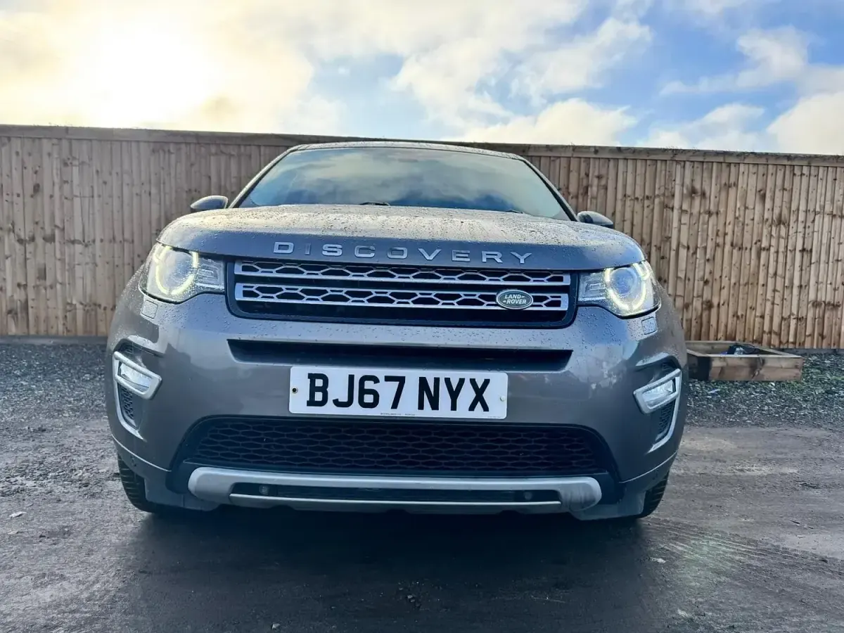 Used Land Rover Discovery Sport HSE Luxury 180 HP (132 kW) 2017 Grey SUV