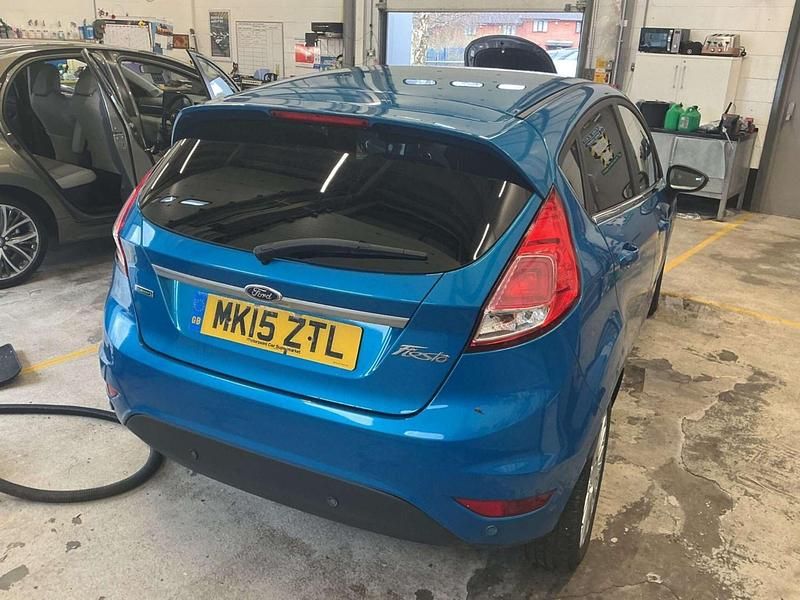 Used Ford Fiesta Titanium 2015 Blue Hatchback