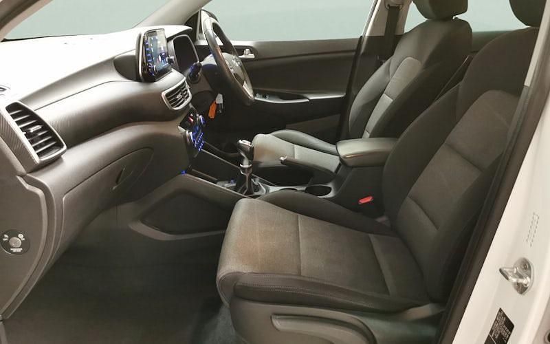 Used 2020 Hyundai Tucson SE SUV | £11,539 (Good price) - Image 1/2