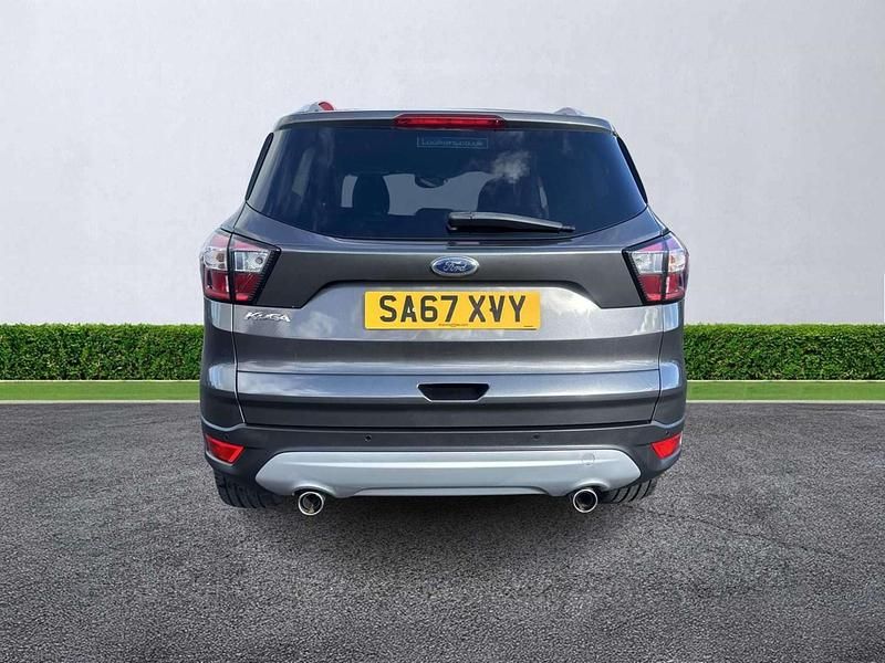 Used Ford Kuga Titanium 150 HP (110 kW) 2017 Grey SUV
