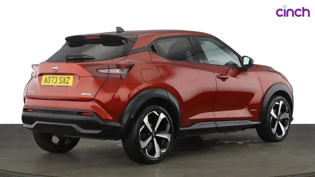 Used Nissan Juke Tekna 143 HP (105 kW) 2023 Red SUV