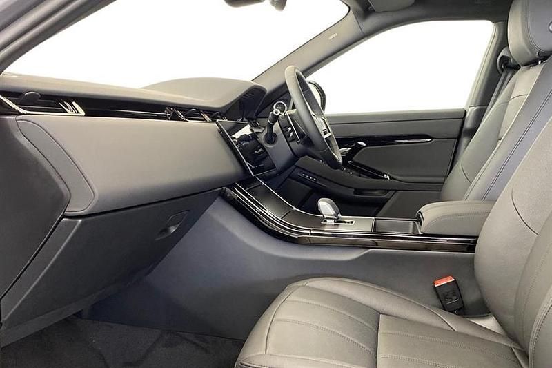 Used Land Rover Range Rover evoque SE Dynamic 204 HP (150 kW) 2026 Eiger grey SUV