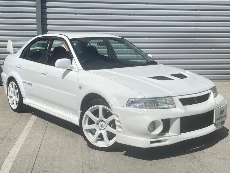White Used 1999 Mitsubishi Lancer Sedan | £24,995 - Image 1/4