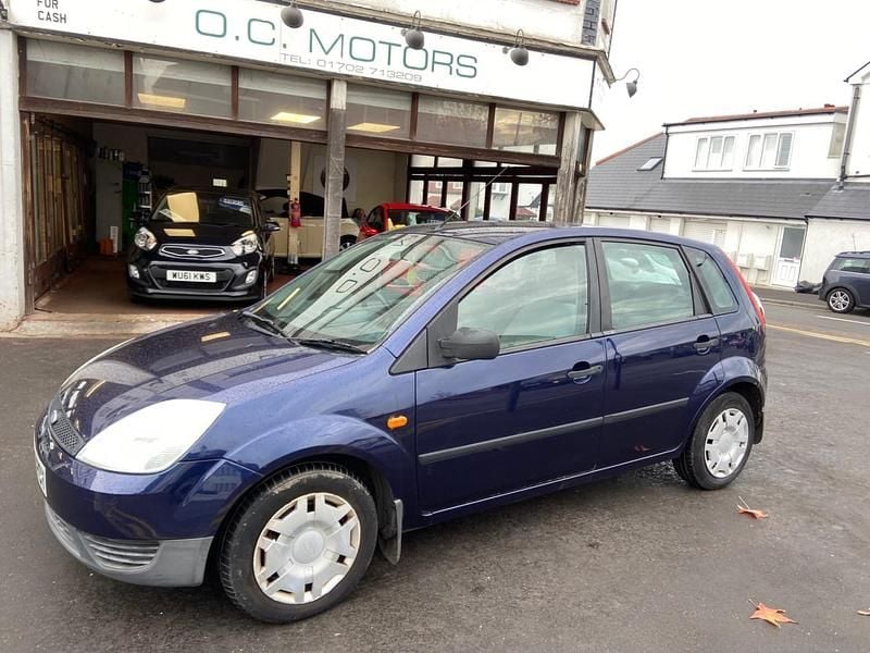 Blue Used 2003 Ford Fiesta Hatchback | £695 (Good price) - Image 1/4