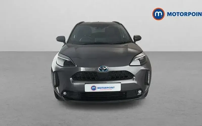 Used Toyota Yaris Hybrid Design 116 HP (85 kW) 2026 Estate