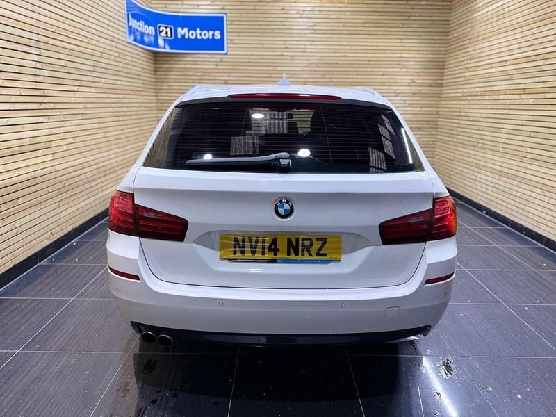 Used BMW 520 Comfort Edition 190 HP (139 kW) 2014 White Estate