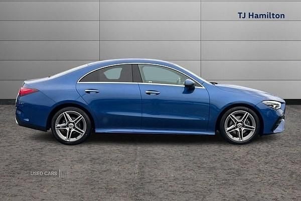 Used Mercedes CLA180 Executive 136 HP (100 kW) 2025 Blue Sedan