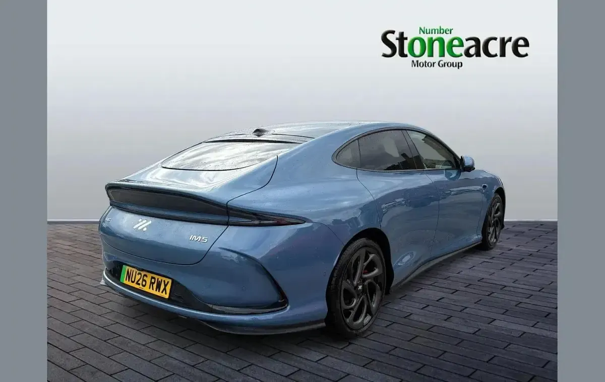 New MG IM5 Performance 553 kW (752 HP) 2026 Blue Hatchback