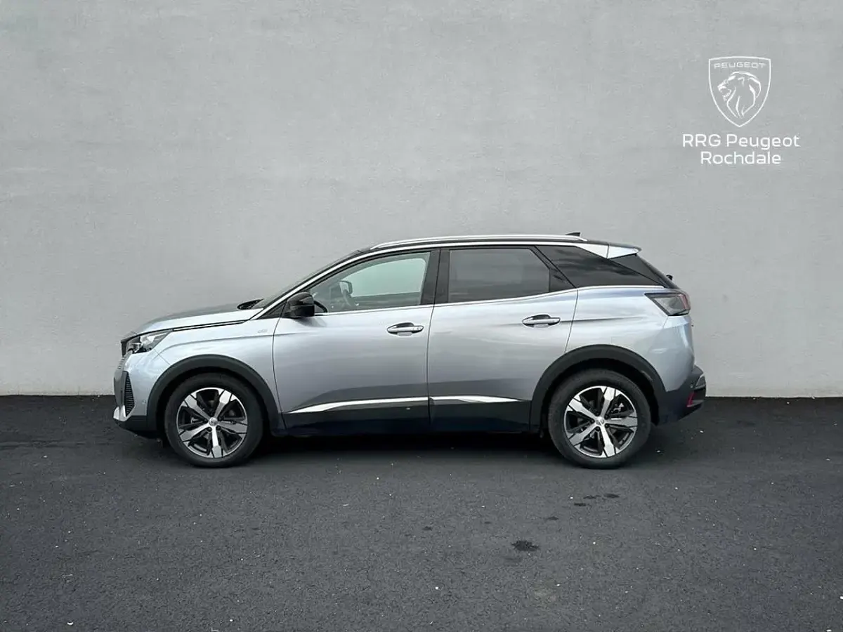 Second-hand Peugeot 3008 Premium 131 CP (96 kW) 2022 Gri SUV