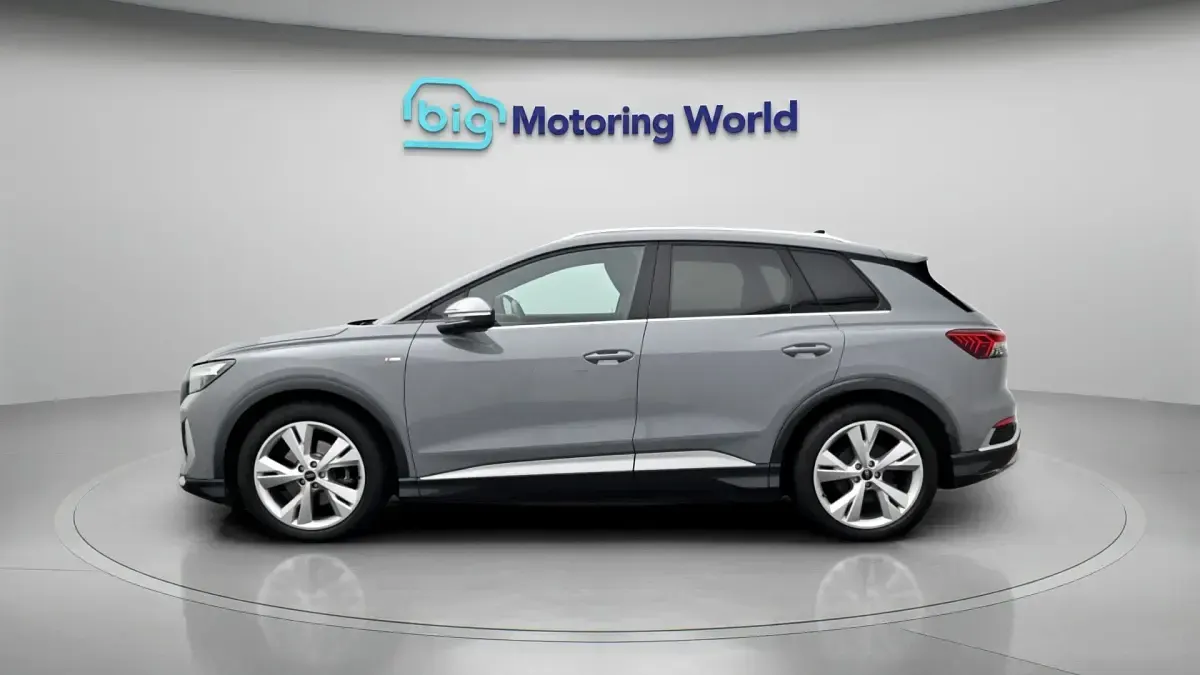 Used Audi Q4 e-tron S-Line 125 kW (170 HP) 2022 Grey SUV