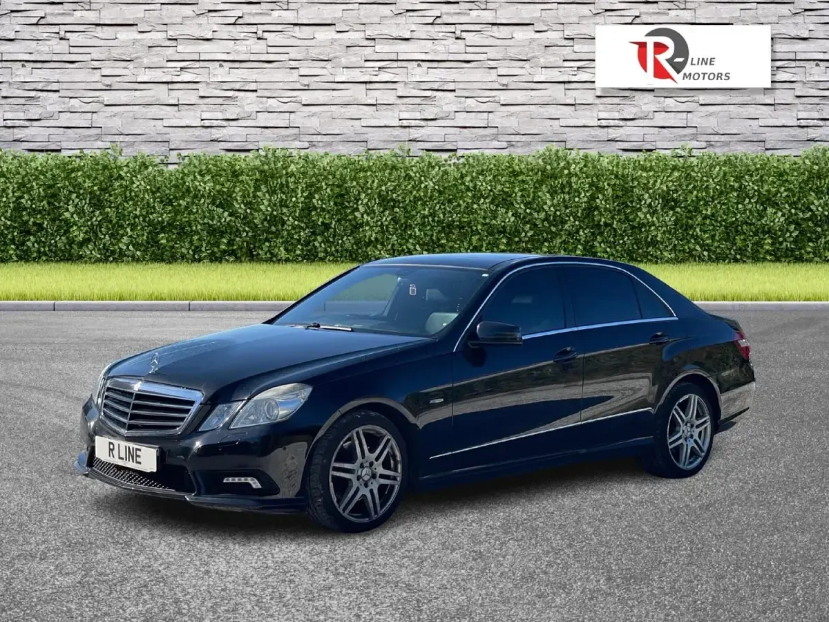 Usado Mercedes E350 2009 Preto Sedan