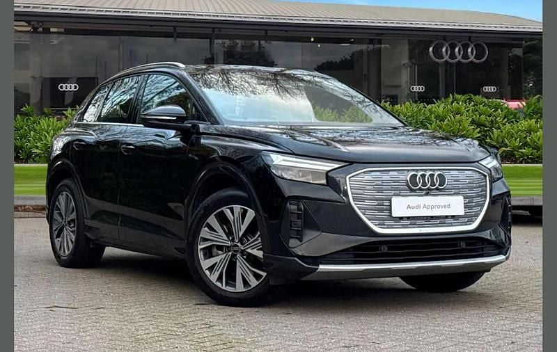 Black Used 2024 Audi Q4 e-tron Sport SUV | £29,250 (Fair price) - Image 1/4