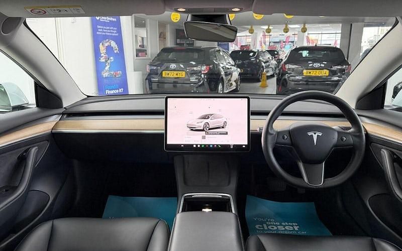 Used Tesla Model 3 Long Range AWD 366 kW (498 HP) 2022 White Sedan