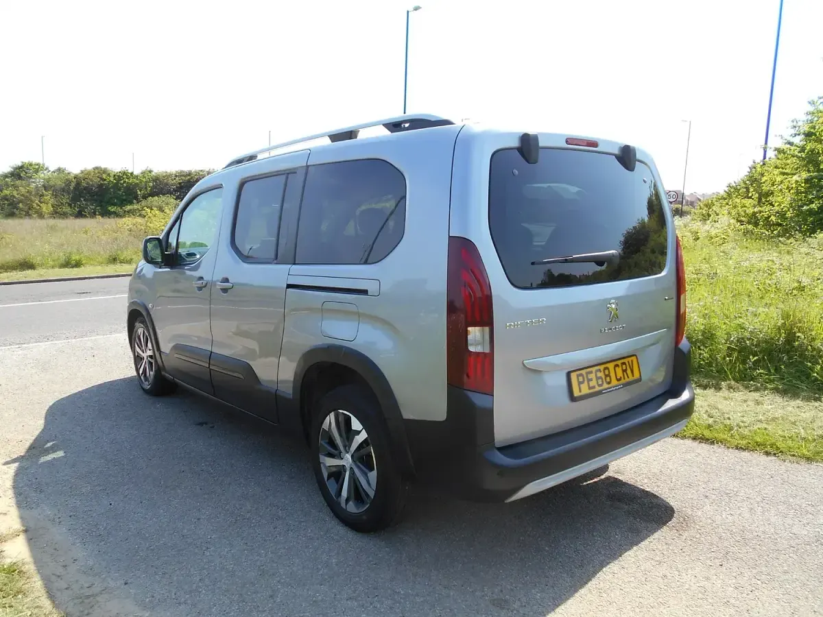 Used Peugeot Rifter GT-line 2019 Grey MPV