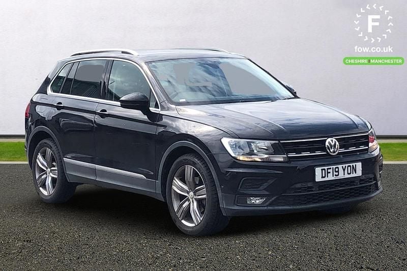 Black Used 2019 VW Tiguan Match SUV | £18,399 (Good price) - Image 1/3