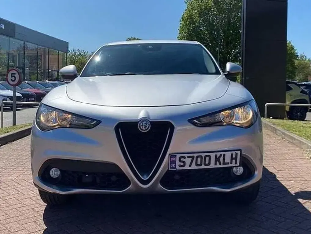 Used Alfa Romeo Stelvio Super 190 HP (139 kW) 2019 Silver SUV