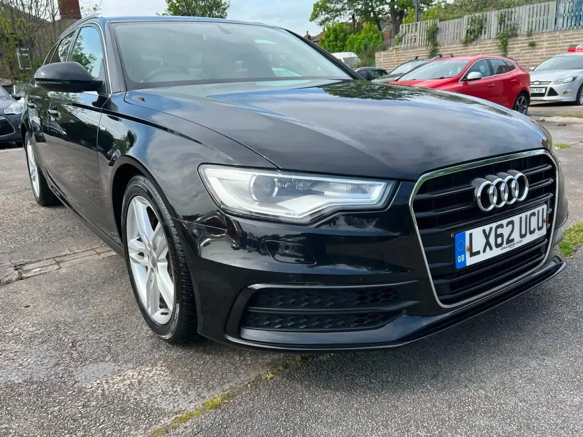 Käytetty Audi A6 S-Line 177 HP (130 kW) 2012 Musta Farmari