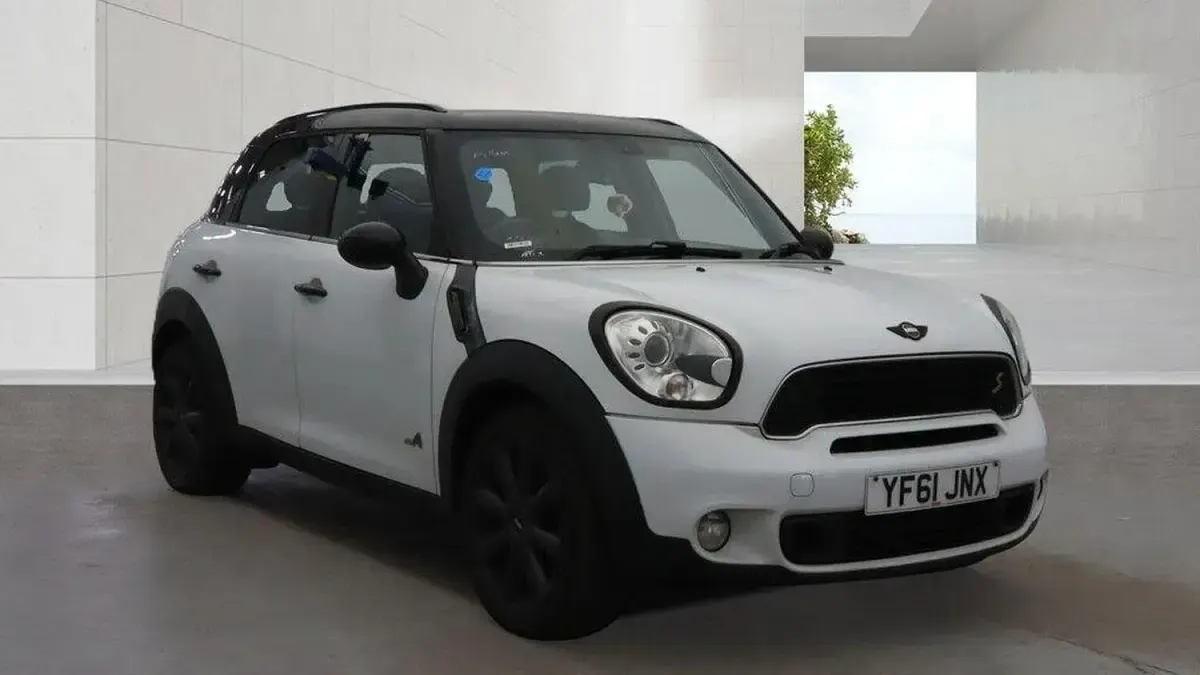 Used Mini Cooper S Countryman 184 HP (135 kW) 2012 White SUV