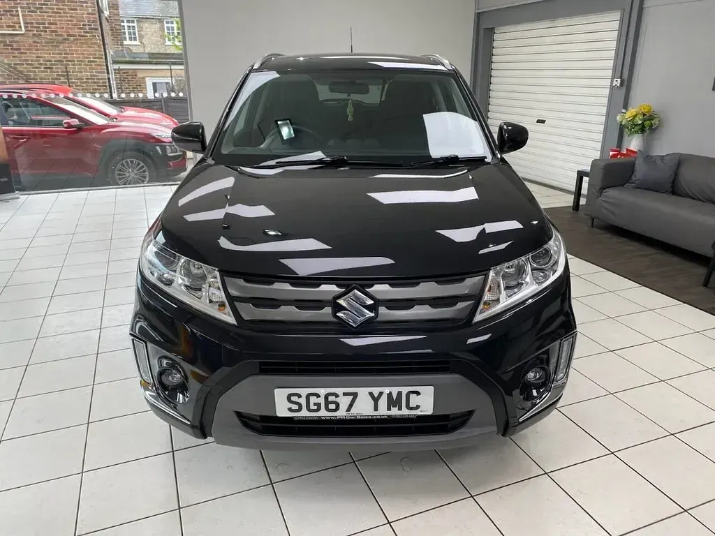 Used Suzuki Vitara SZ-T 120 HP (88 kW) 2017 Black SUV