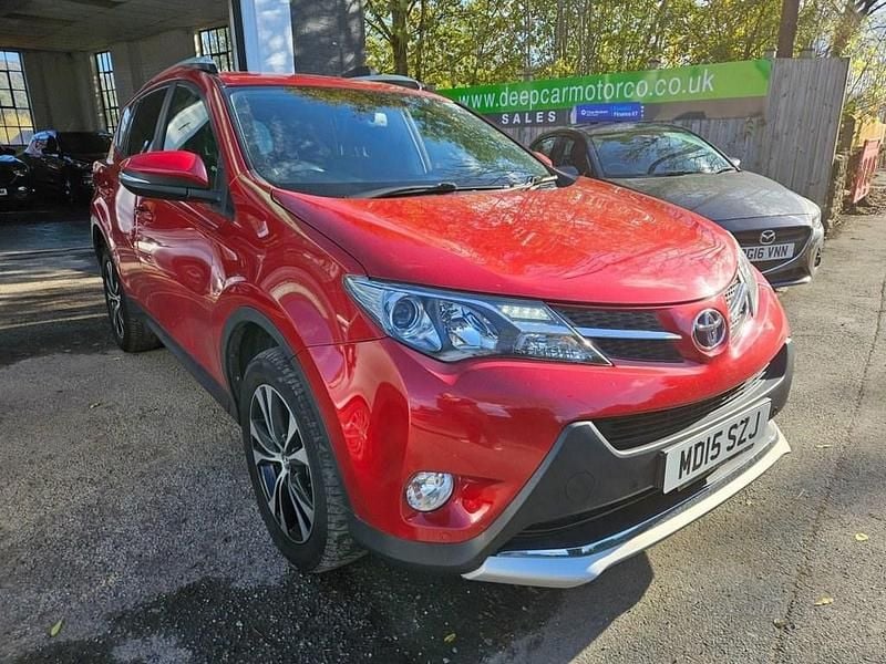 Red Used 2015 Toyota RAV4 SUV | £11,990 (A bit pricey) - Image 1/4
