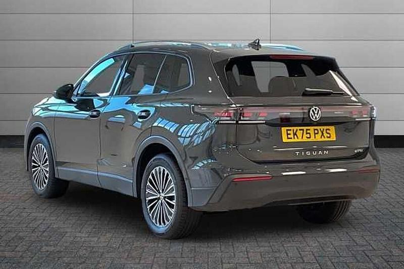 Used VW Tiguan 148 HP (108 kW) 2025 SUV