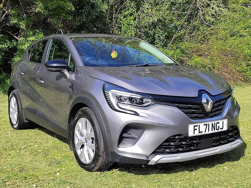 Used Renault Captur Iconic 99 HP (72 kW) 2021 Grey SUV