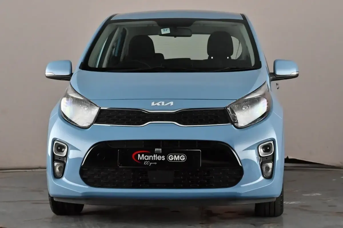 Used Kia Picanto 67 HP (49 kW) 2022 Blue Hatchback