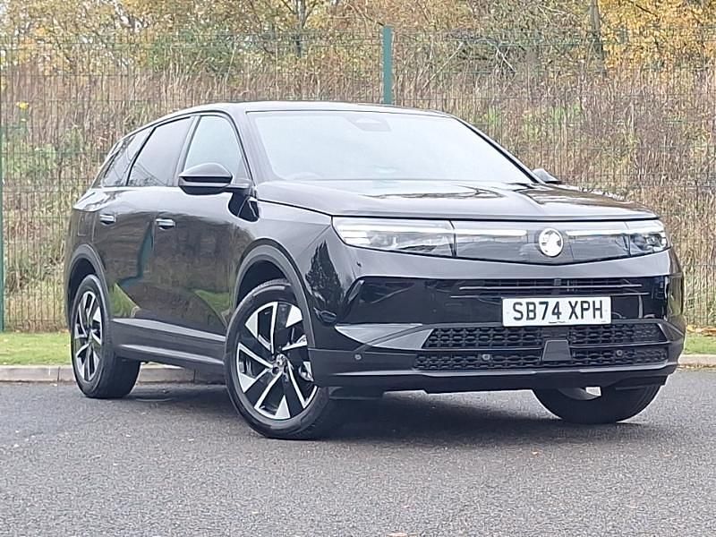 Used Vauxhall Grandland X 136 HP (100 kW) 2025 Black SUV